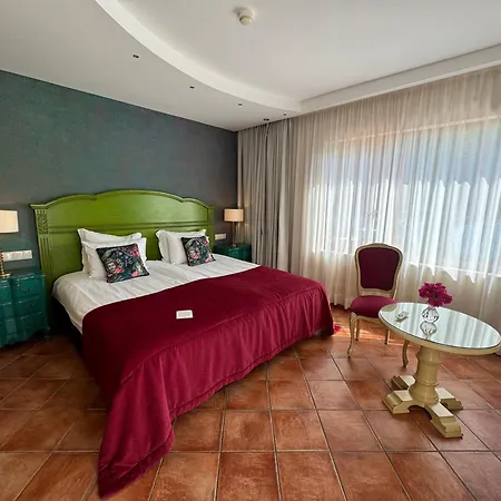 Boutique Vivenda Miranda 4*