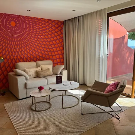 Hotel Boutique Vivenda Miranda 4*